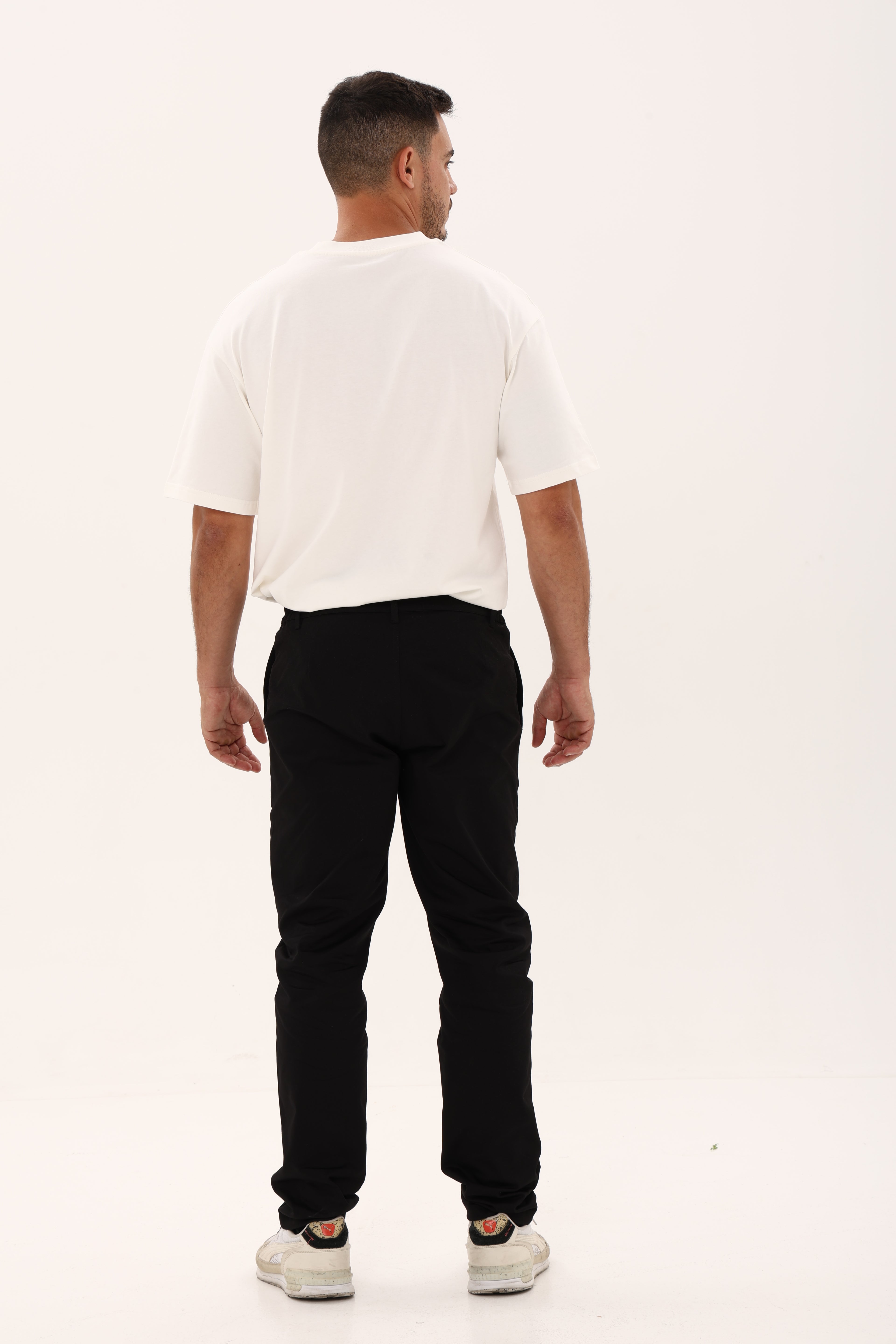 Simple Cargo in Black