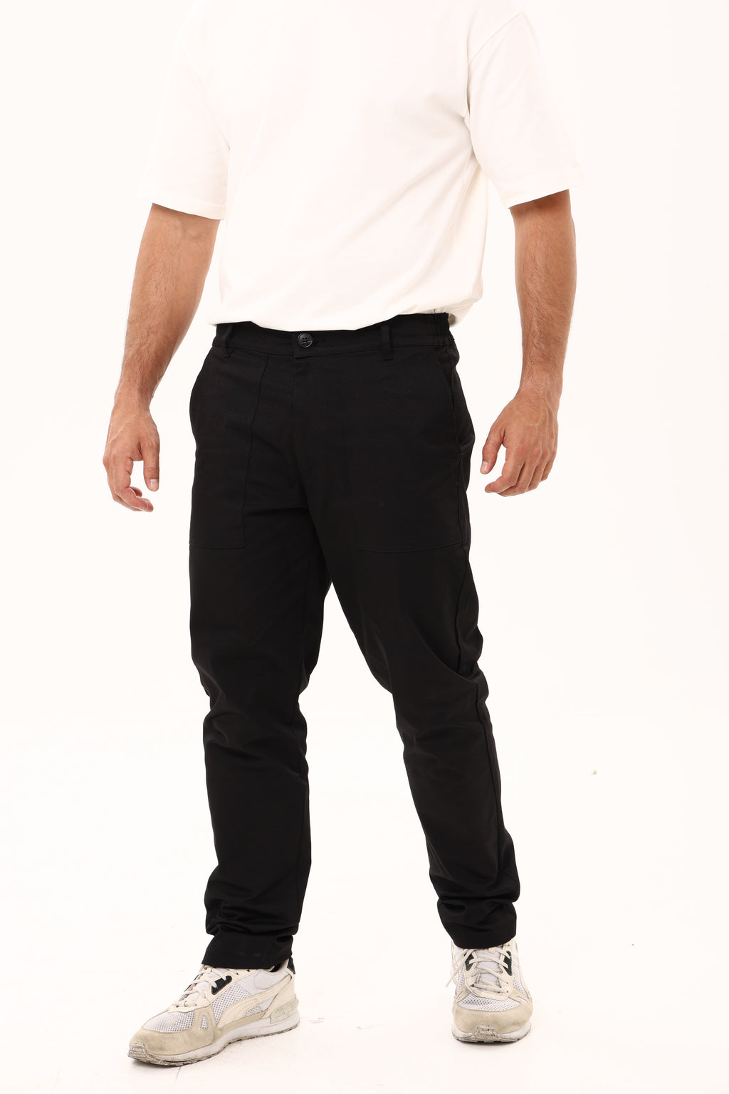 Simple Cargo in Black
