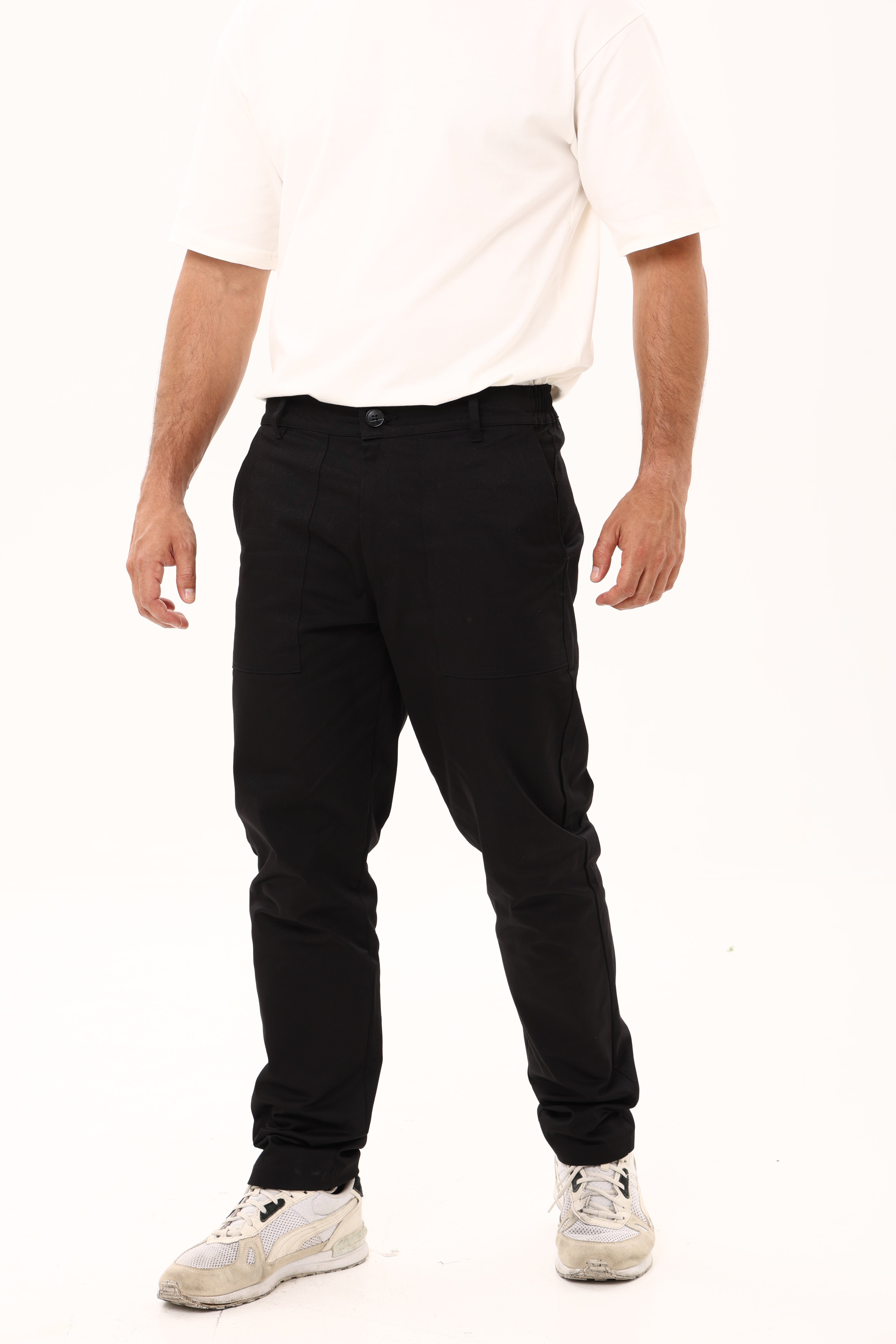Simple Cargo in Black