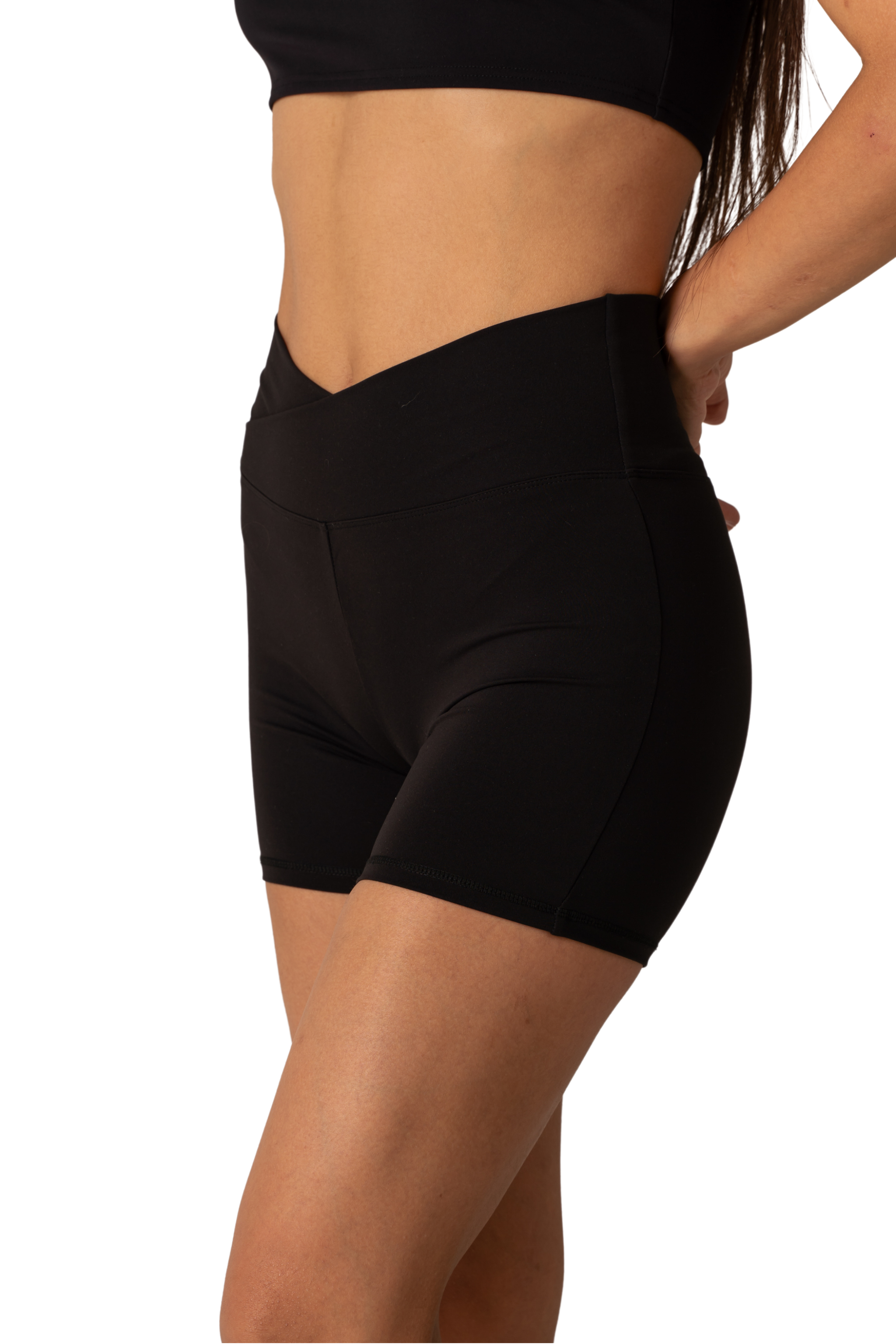 Vibe Shorts in Black